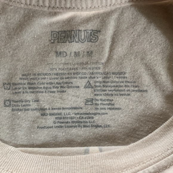 Oversized Snoopy Graphic Tee - Picture 3 of 3